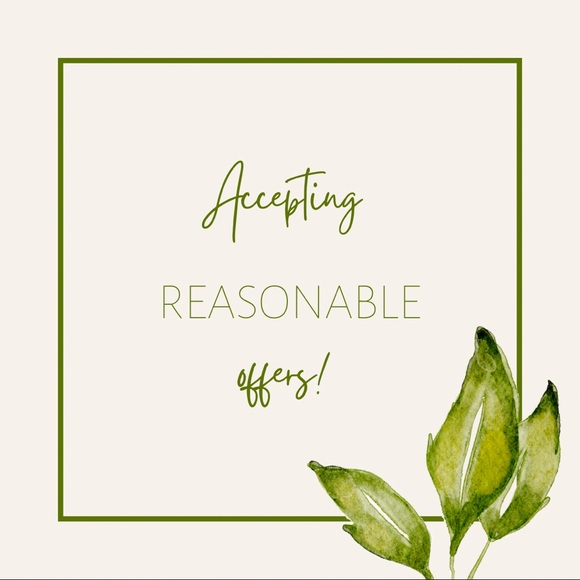 Send me an offer! ♥️ - Picture 1 of 1